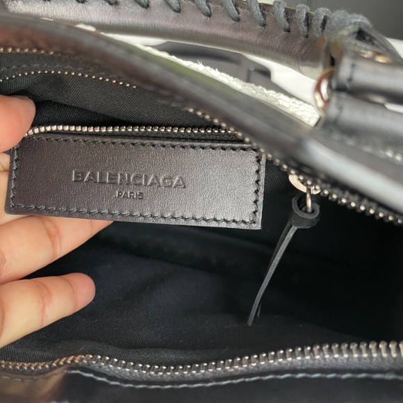 Balenciaga Weaving Classic Mini City in Black and White - Picture 11 of 14